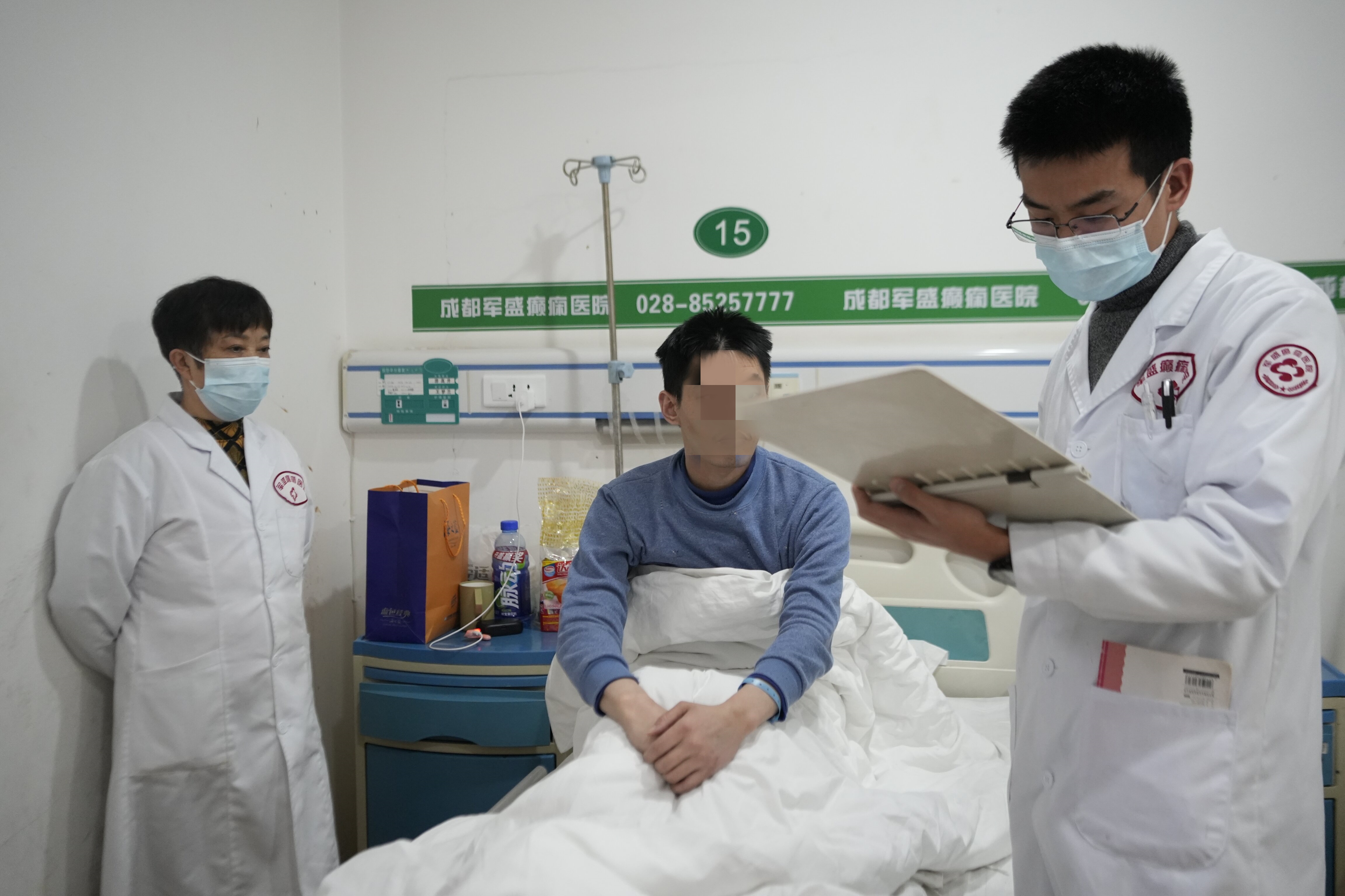 孙朝晖博士领衔会诊圆满落幕，成都军盛医院6.0诊疗体系精准赋能